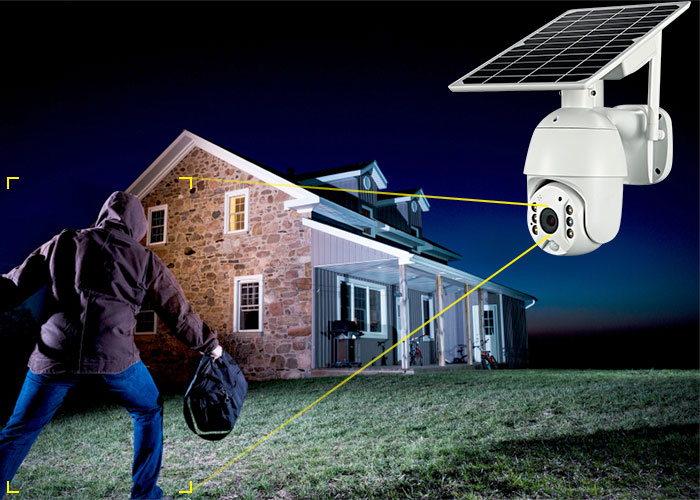 IPCAMPTZSOLAR CCTV detecting an intruder